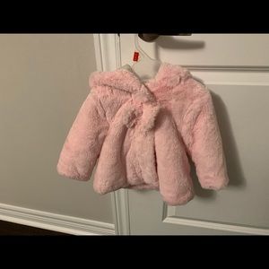 Baby girls faux fur coat sz 12month